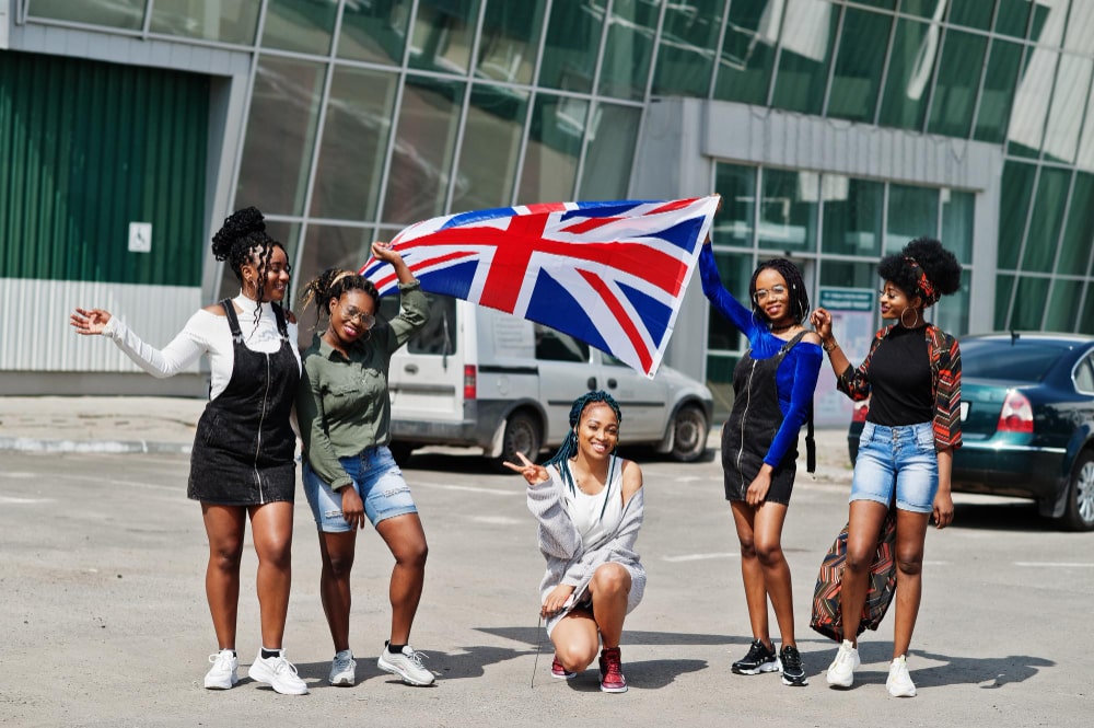 Fully-funded scholarships for international female students in the UK, Scholarship